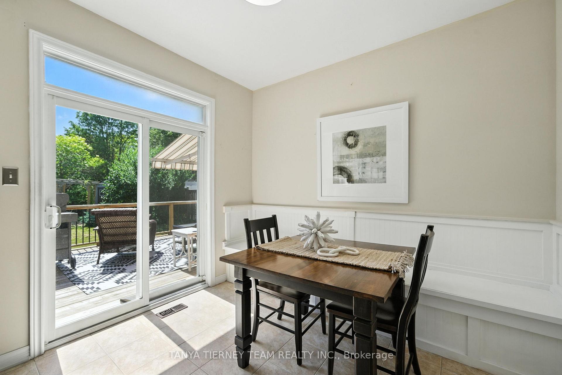 Photo 17 of 32 Alfred Shrubb Lane, Clarington, Bowmanville — HOMEH