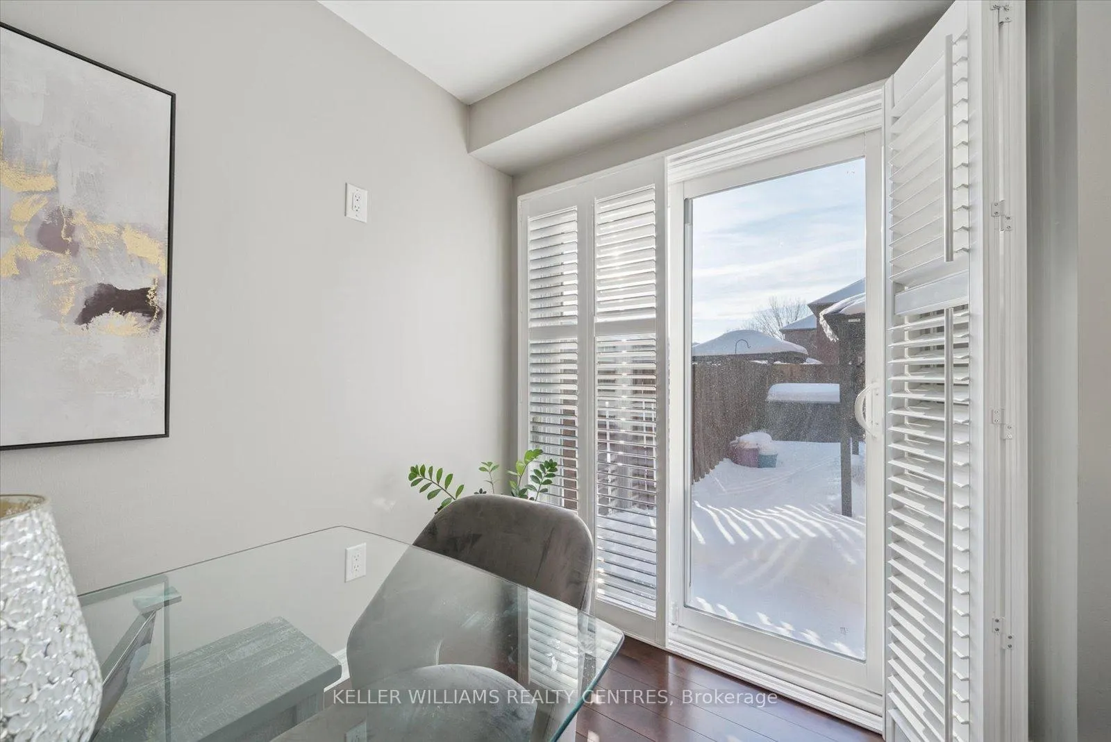 Photo 9 of Unit 8, 78 Tania Crescent, Vaughan, Maple — HOMEH