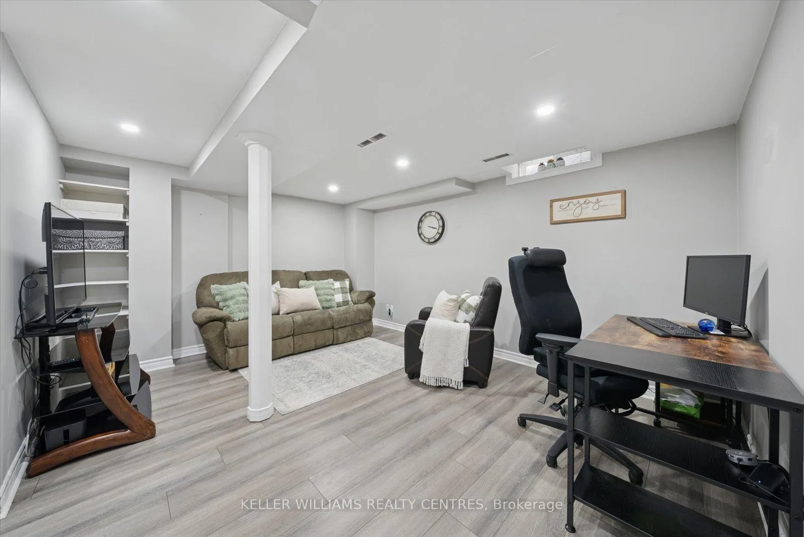 Photo 22 of Unit 8, 78 Tania Crescent, Vaughan, Maple — HOMEH