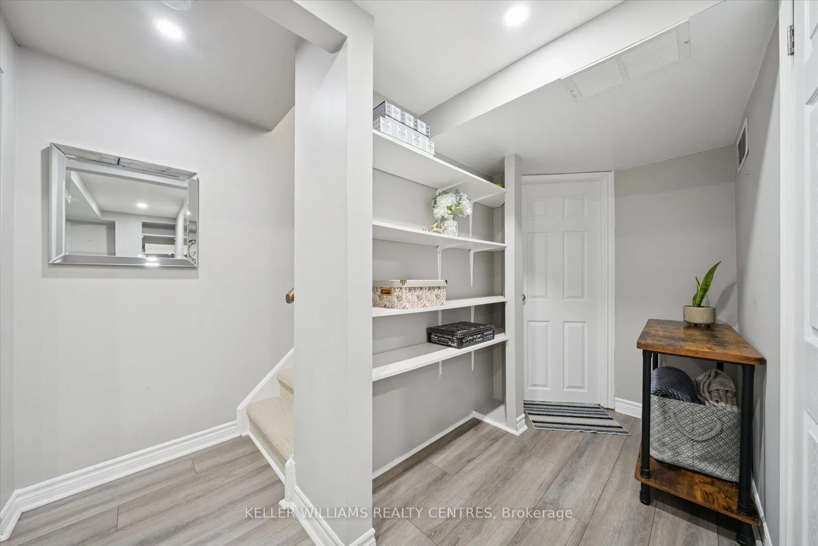 Photo 23 of Unit 8, 78 Tania Crescent, Vaughan, Maple — HOMEH
