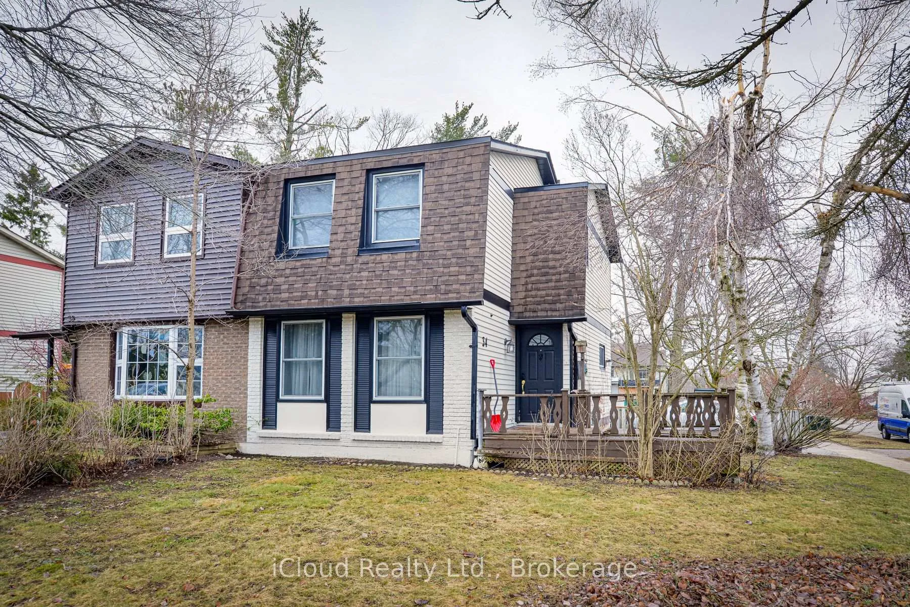Photo 7 of 34 Kipling Place, Barrie, Letitia Heights — HOMEH