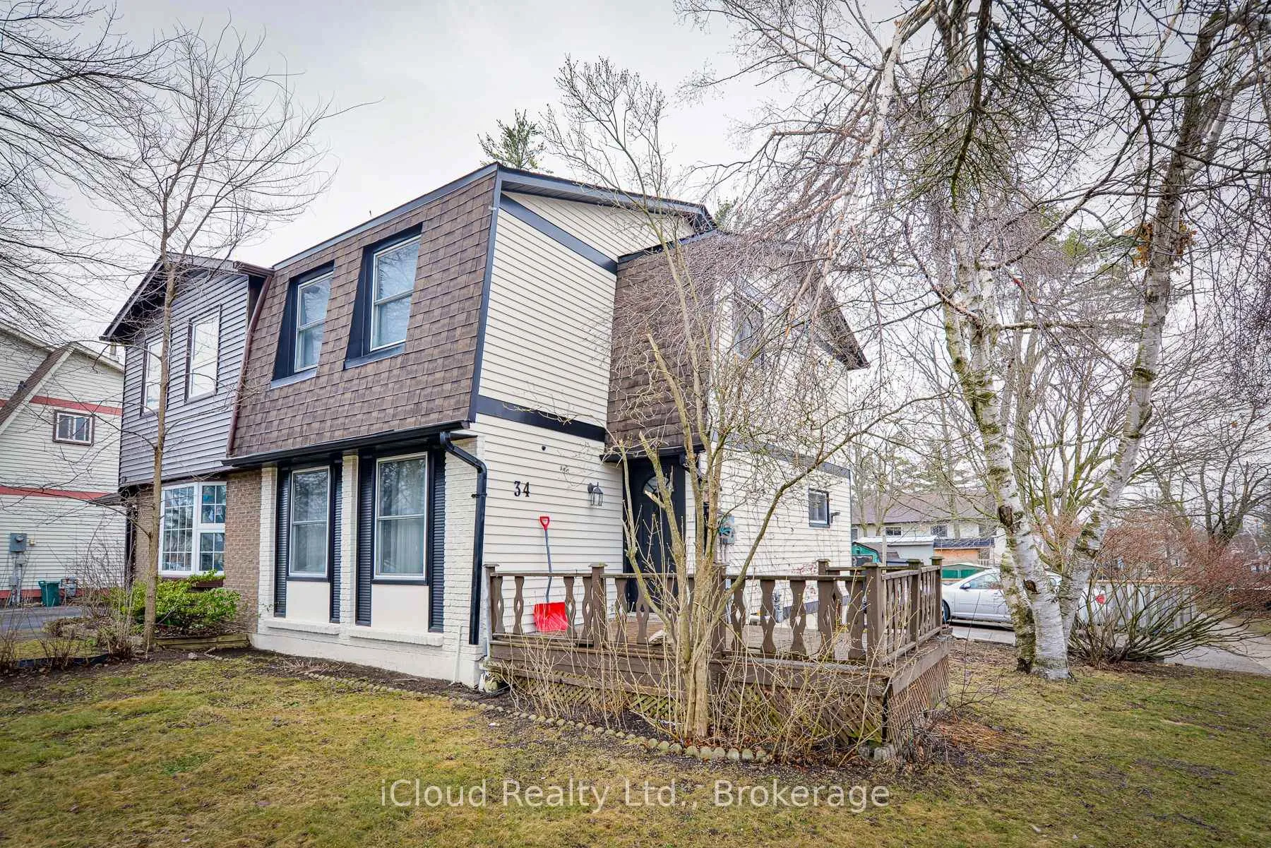 Photo 17 of 34 Kipling Place, Barrie, Letitia Heights — HOMEH