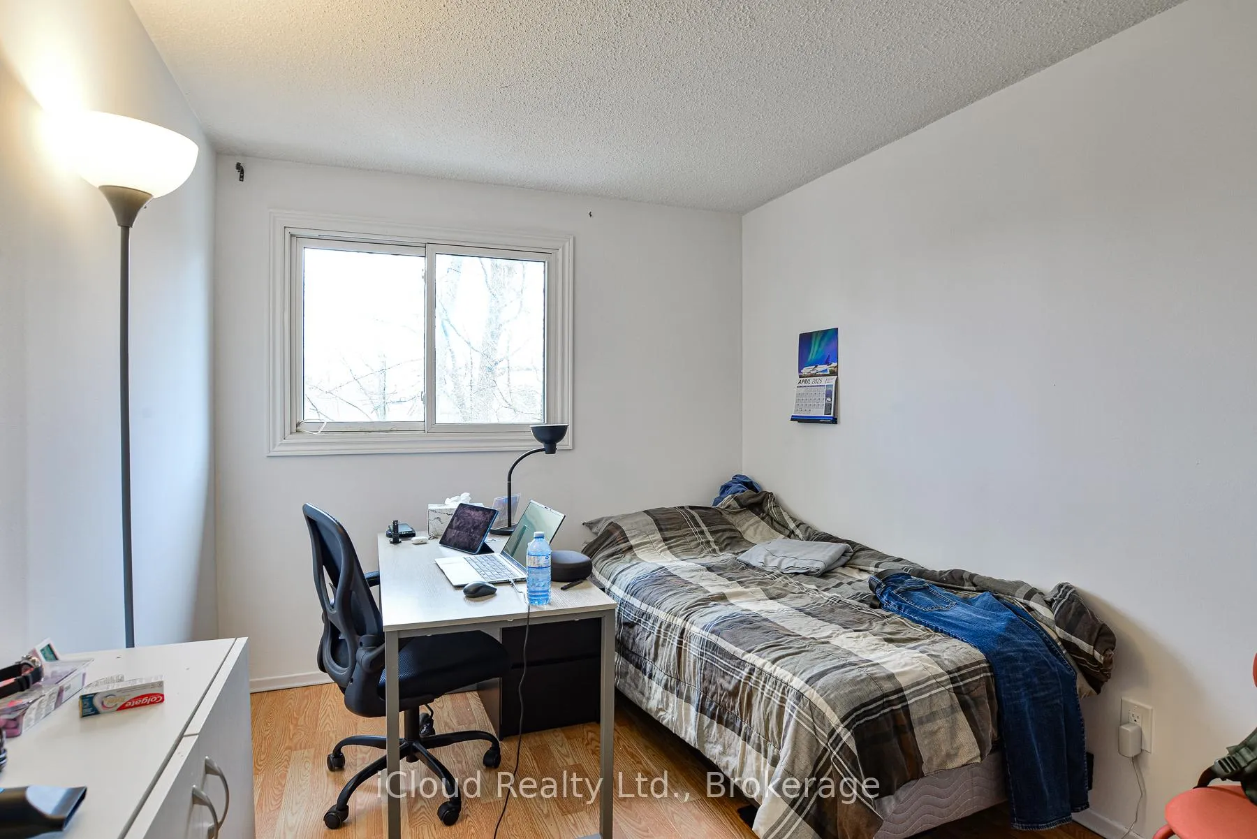 Photo 43 of 34 Kipling Place, Barrie, Letitia Heights — HOMEH
