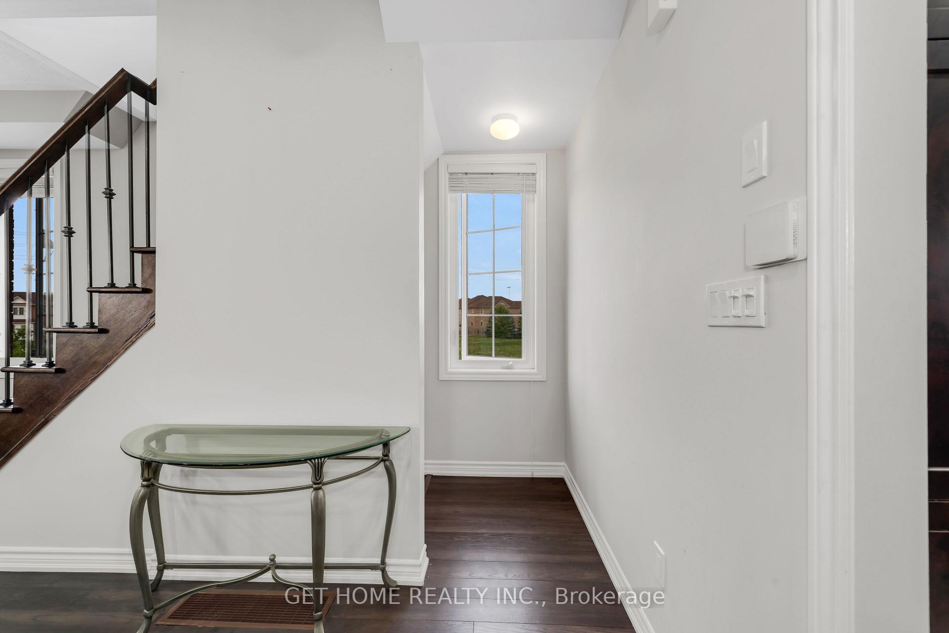 Photo 27 of 21 Rabbit Run Way, Brampton, Heart Lake — HOMEH