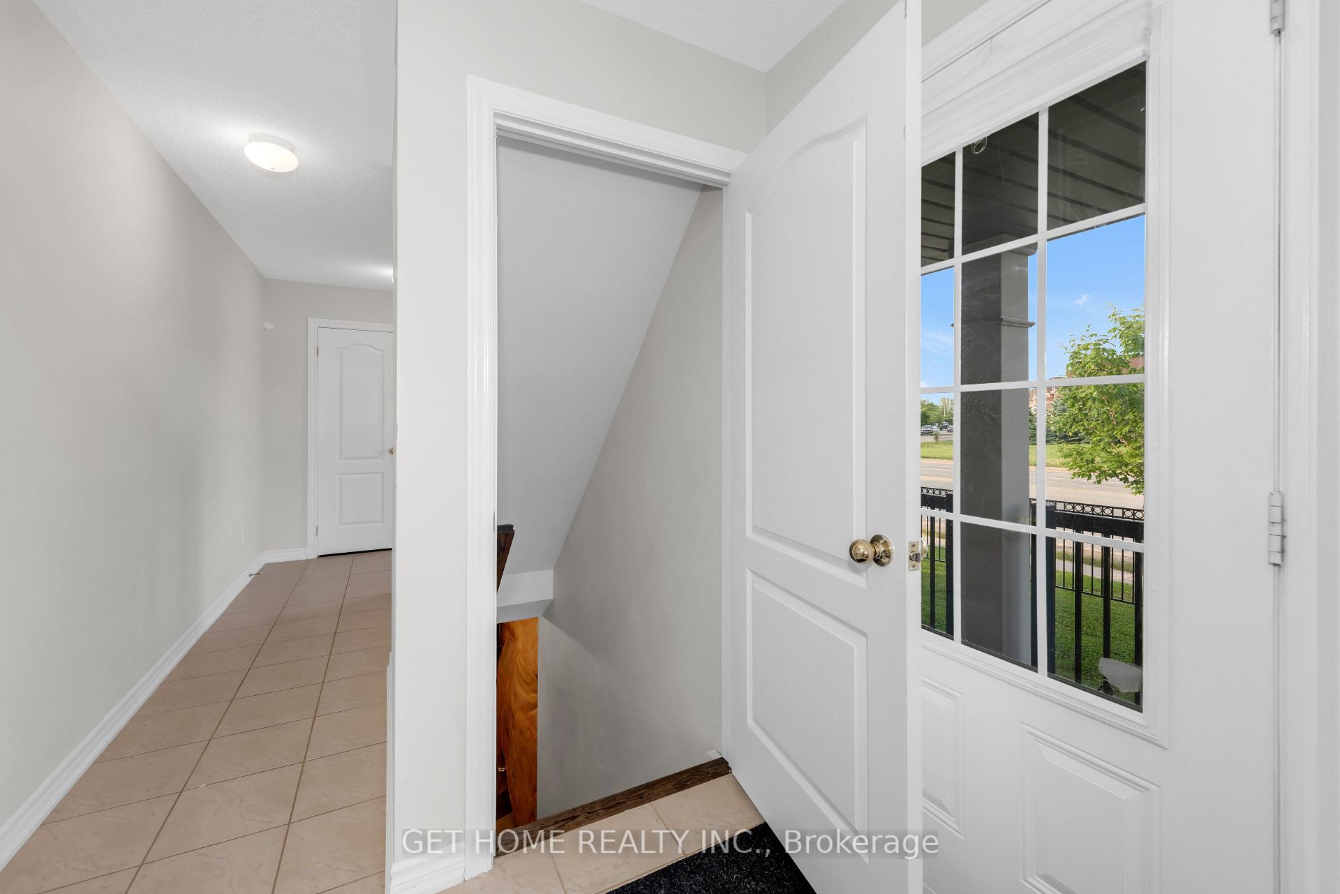 Photo 37 of 21 Rabbit Run Way, Brampton, Heart Lake — HOMEH