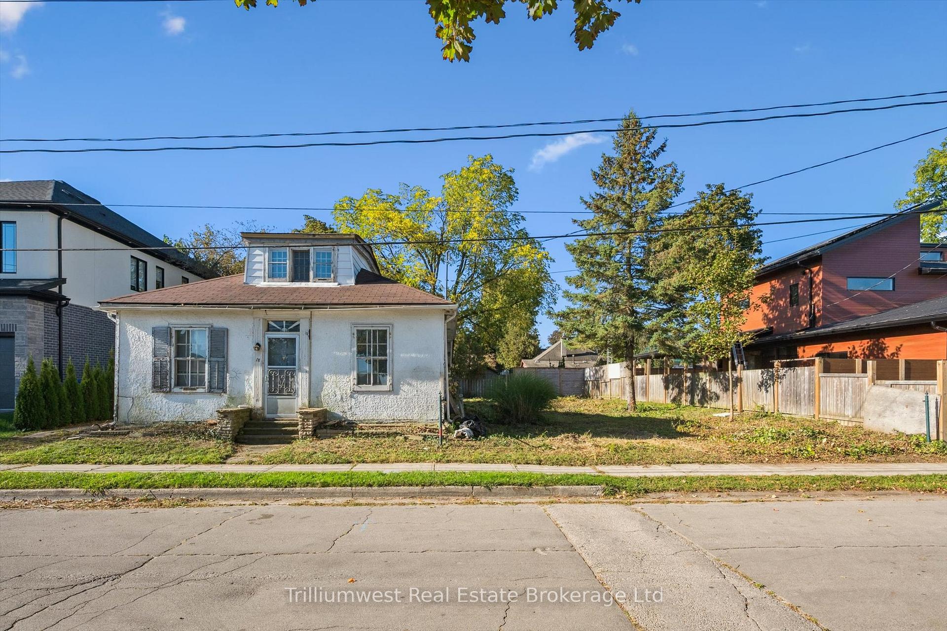 Photo 6 of 18 Jane Street, Guelph, St. George's — HOMEH