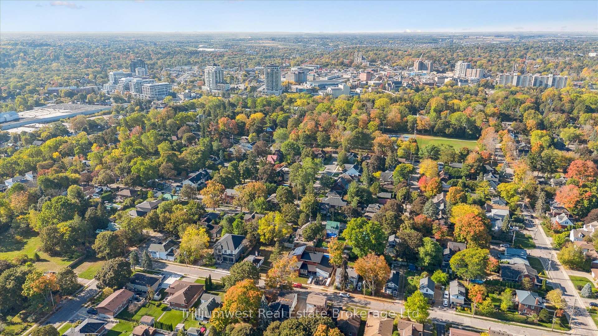 Photo 10 of 18 Jane Street, Guelph, St. George's — HOMEH