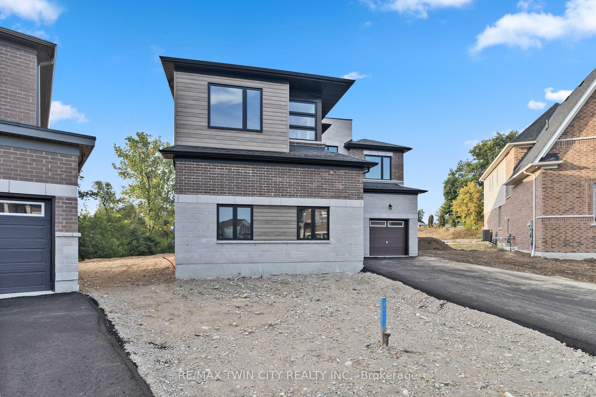 Photo 2 of 46 Mears Place, Brant, Brantford Twp — HOMEH