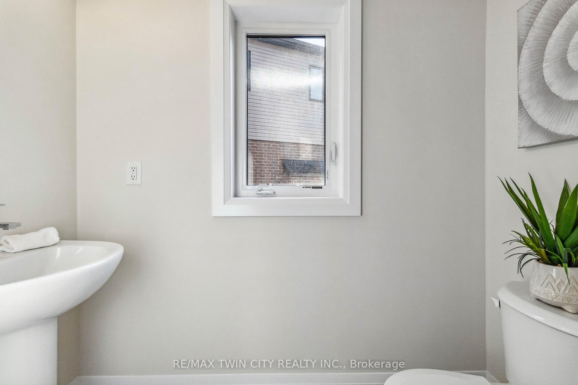 Photo 36 of 46 Mears Place, Brant, Brantford Twp — HOMEH