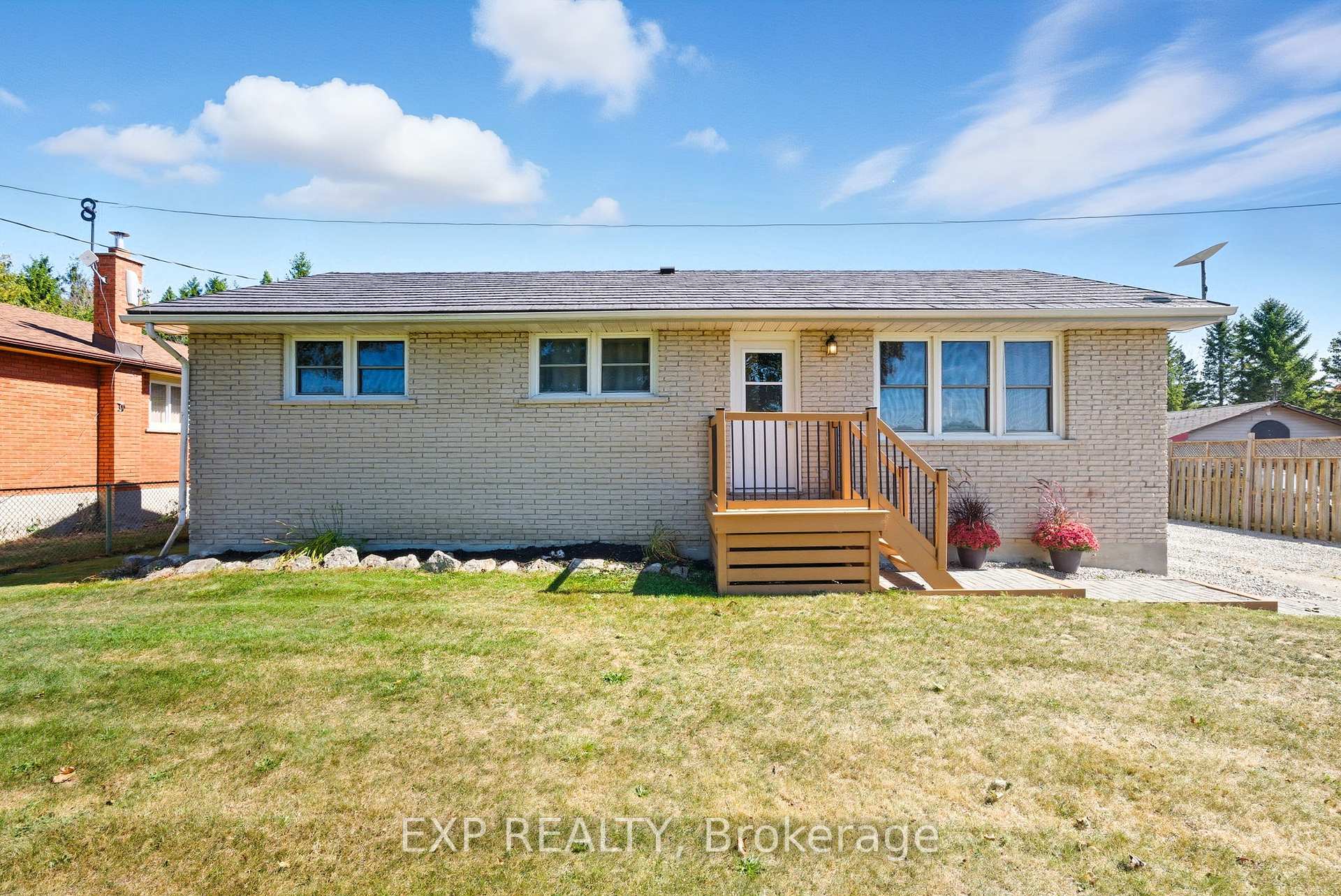 Photo 1 of 1515 Pentecostal Road, Hamilton Township, Rural Hamilton — HOMEH
