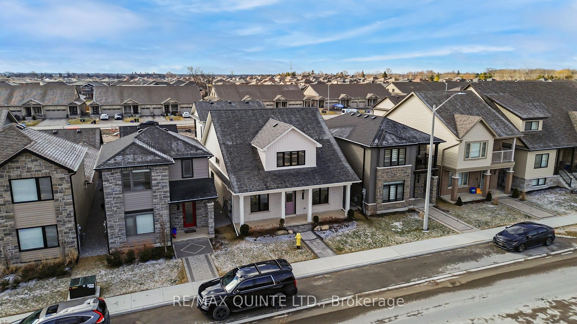 Photo 5 of 88 Riverstone Way, Belleville, Thurlow Ward — HOMEH