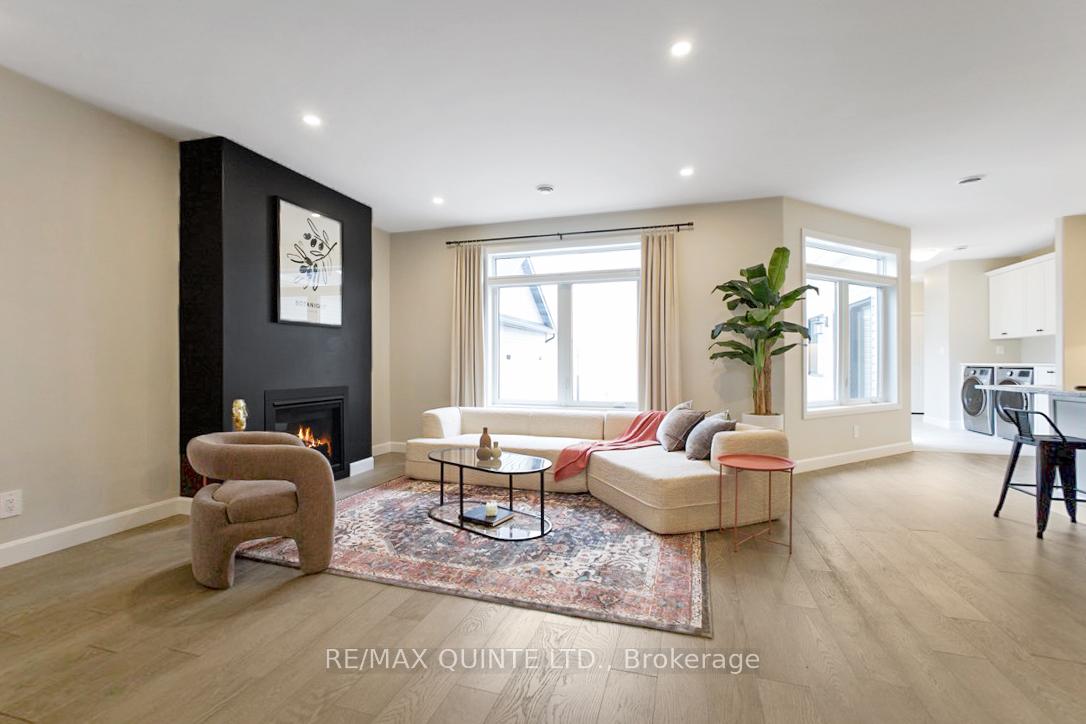 Photo 9 of 88 Riverstone Way, Belleville, Thurlow Ward — HOMEH