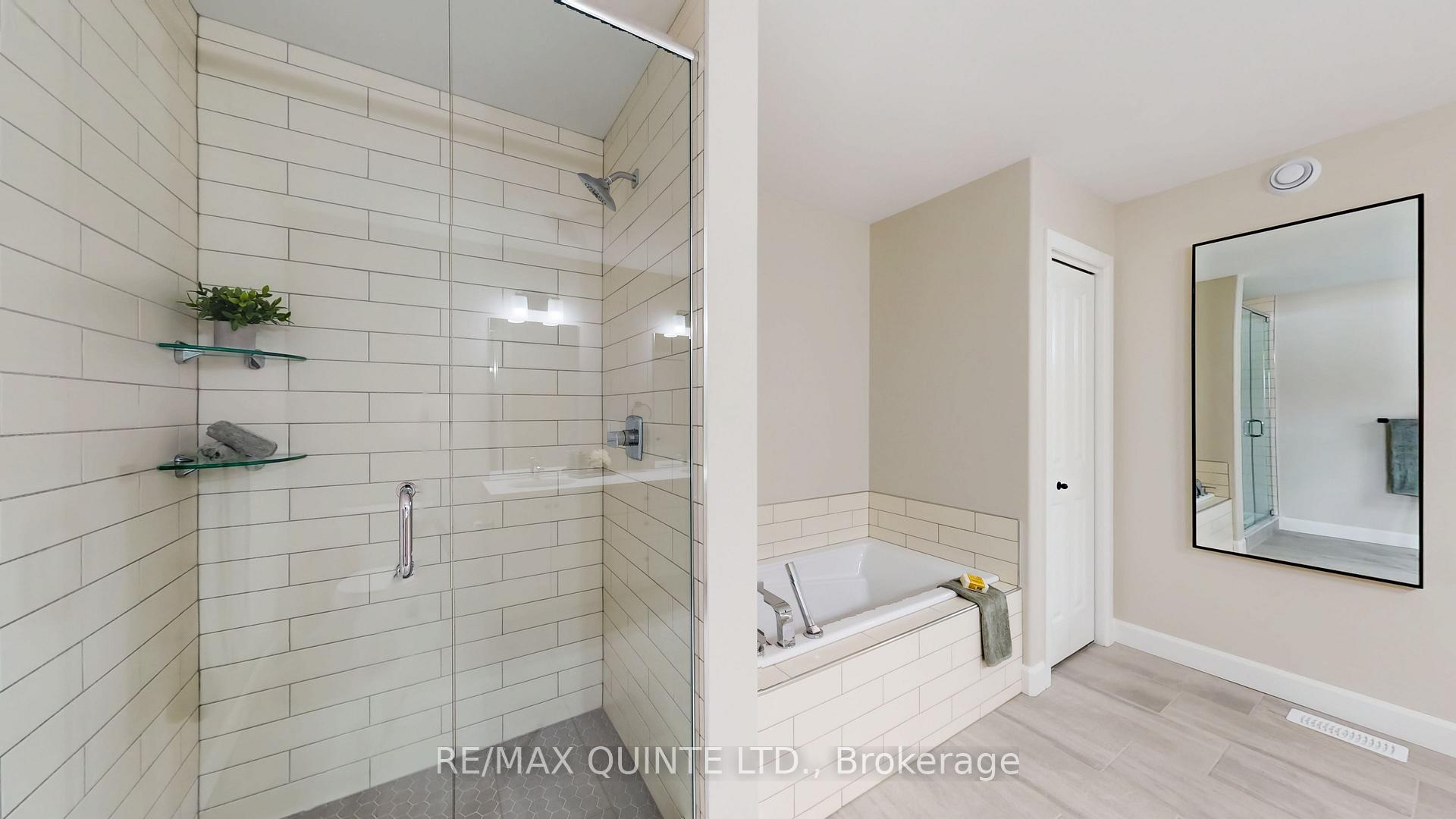 Photo 34 of 88 Riverstone Way, Belleville, Thurlow Ward — HOMEH