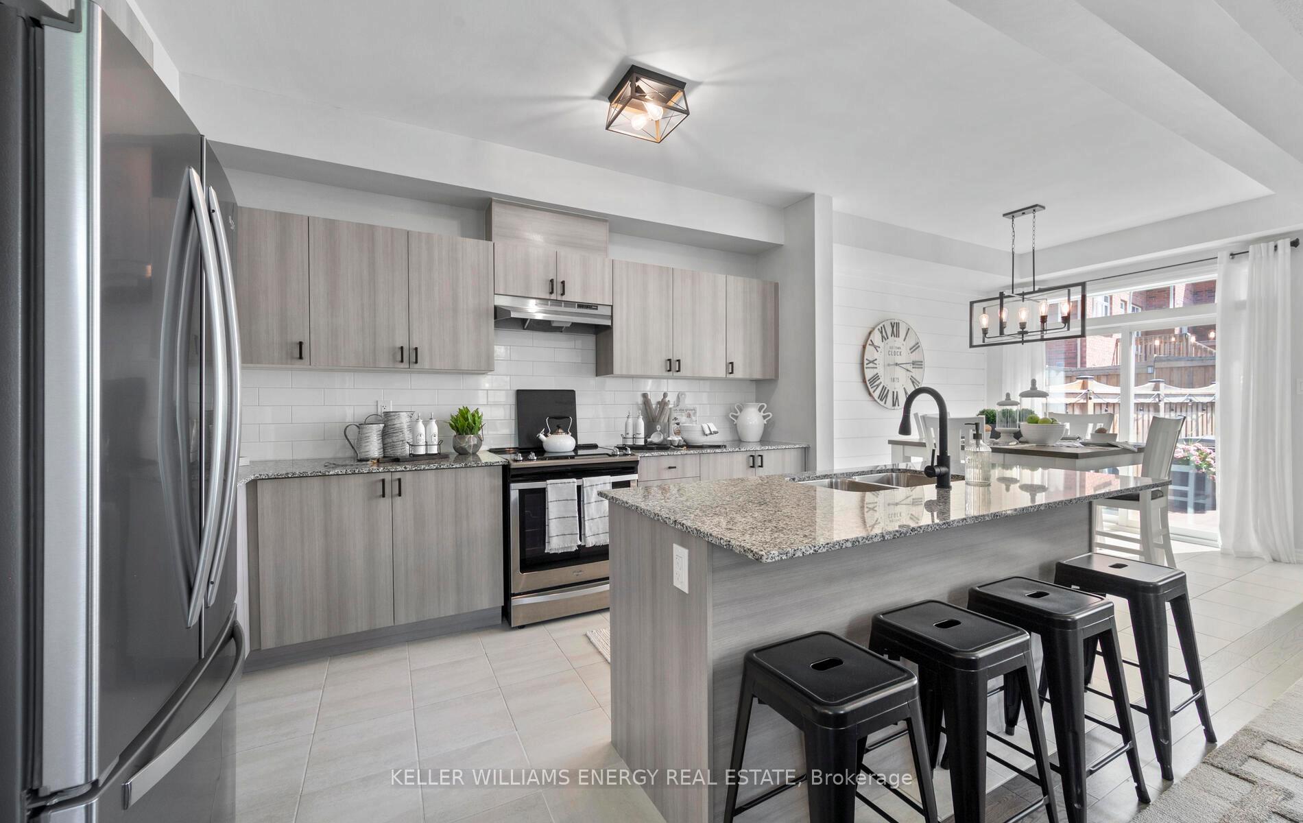 Photo 18 of 73 Brent Crescent, Clarington, Bowmanville — HOMEH