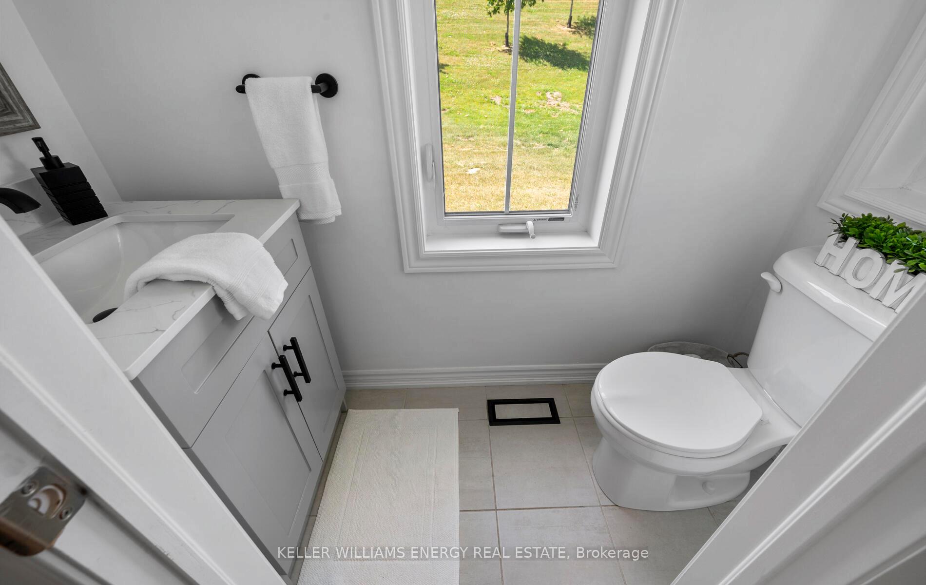 Photo 19 of 73 Brent Crescent, Clarington, Bowmanville — HOMEH