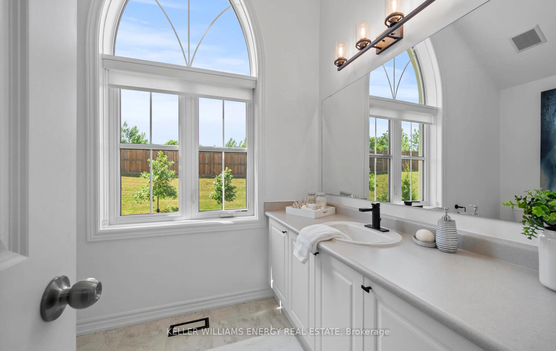 Photo 25 of 73 Brent Crescent, Clarington, Bowmanville — HOMEH