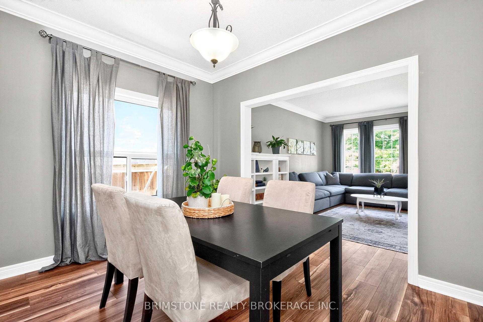 Photo 16 of 63 Prince George Crescent, Barrie, Innis-Shore — HOMEH