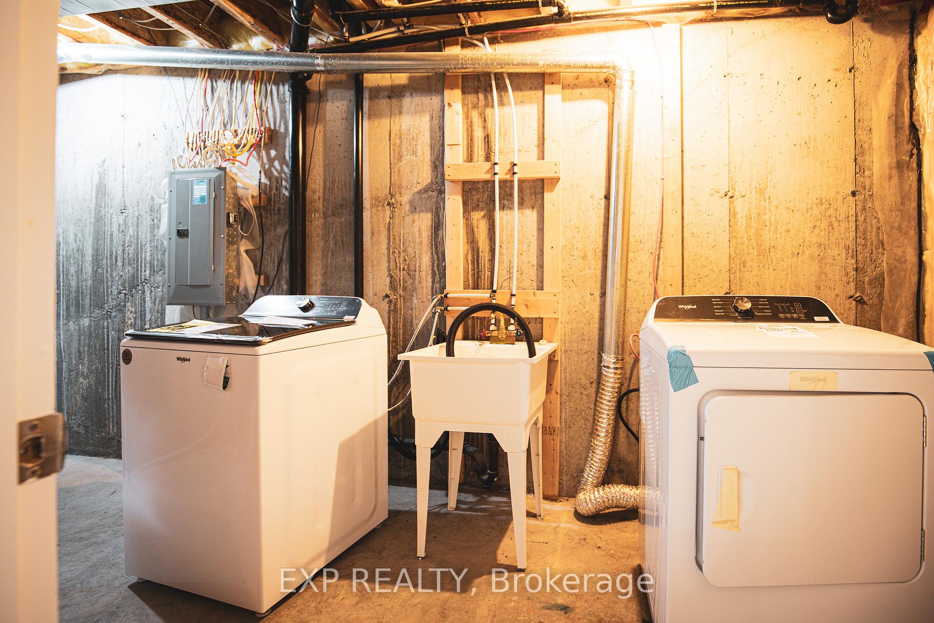 Photo 37 of 115 Garrity Crescent, Ottawa, Barrhaven - Strandherd — HOMEH