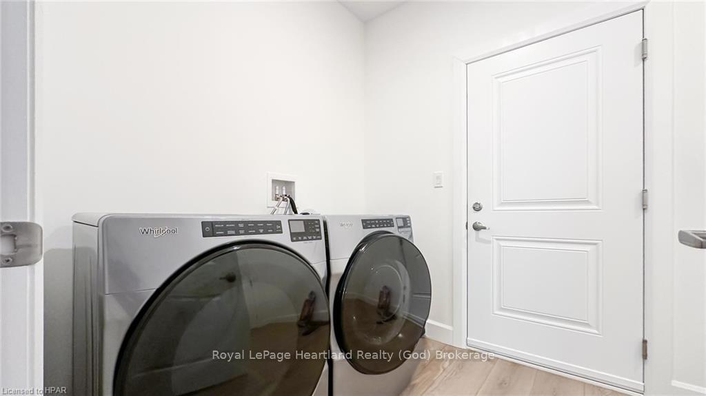 Photo 23 of 432 Coast Drive, Goderich, Goderich (Town) — HOMEH