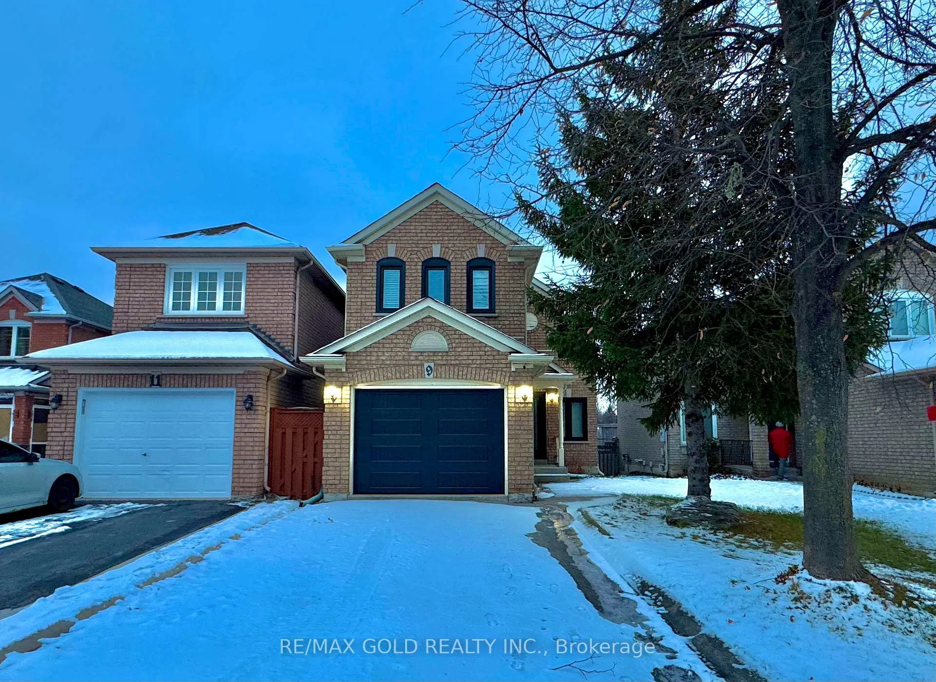 Photo 9 of 9 Upwood Place, Brampton, Sandringham-Wellington — HOMEH