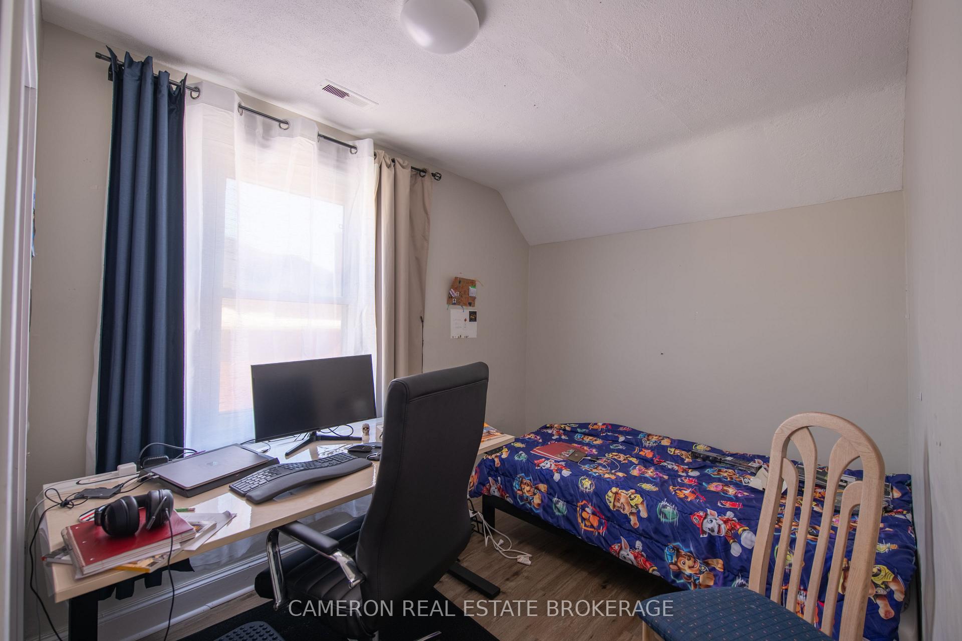 Photo 10 of 26-28 Pine Street, Cornwall — HOMEH
