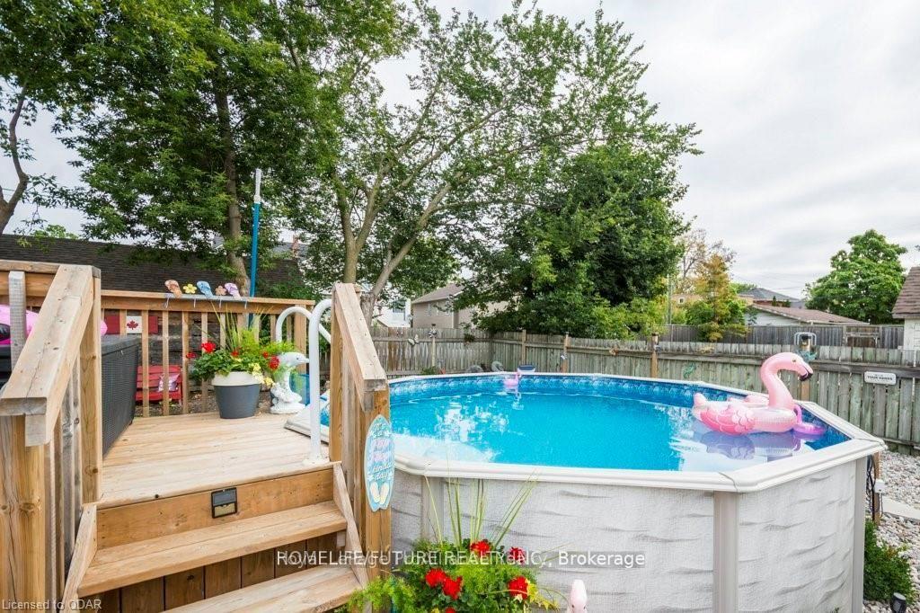 Photo 24 of 58 Burton Street, Belleville, Belleville Ward — HOMEH