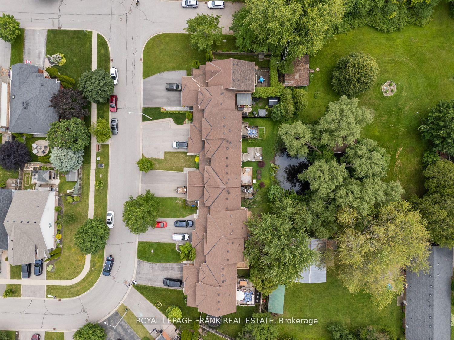 Photo 23 of 88 Richfield Square, Clarington, Courtice — HOMEH