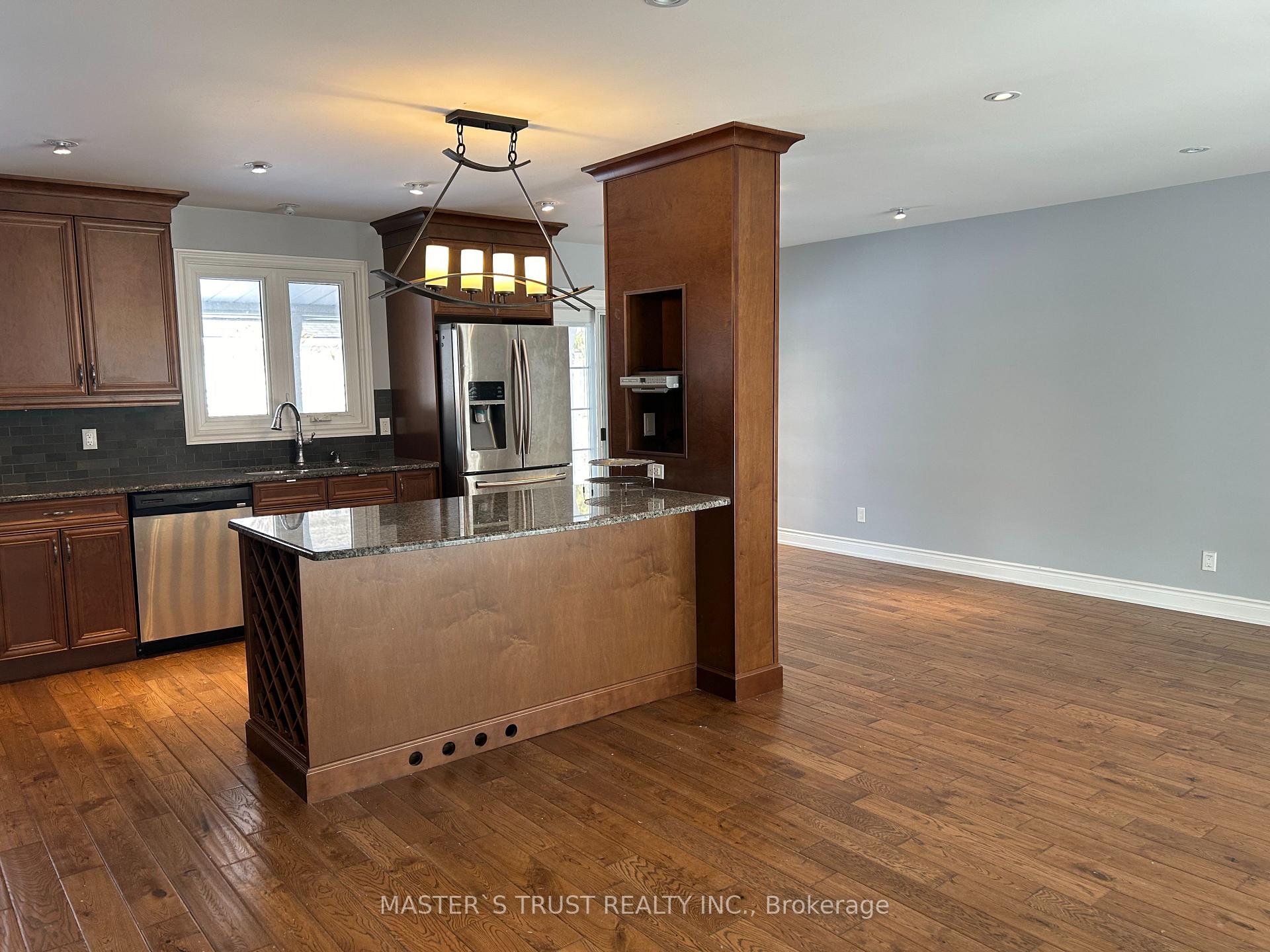Photo 11 of 5183 Cherryhill Crescent, Burlington, Appleby — HOMEH