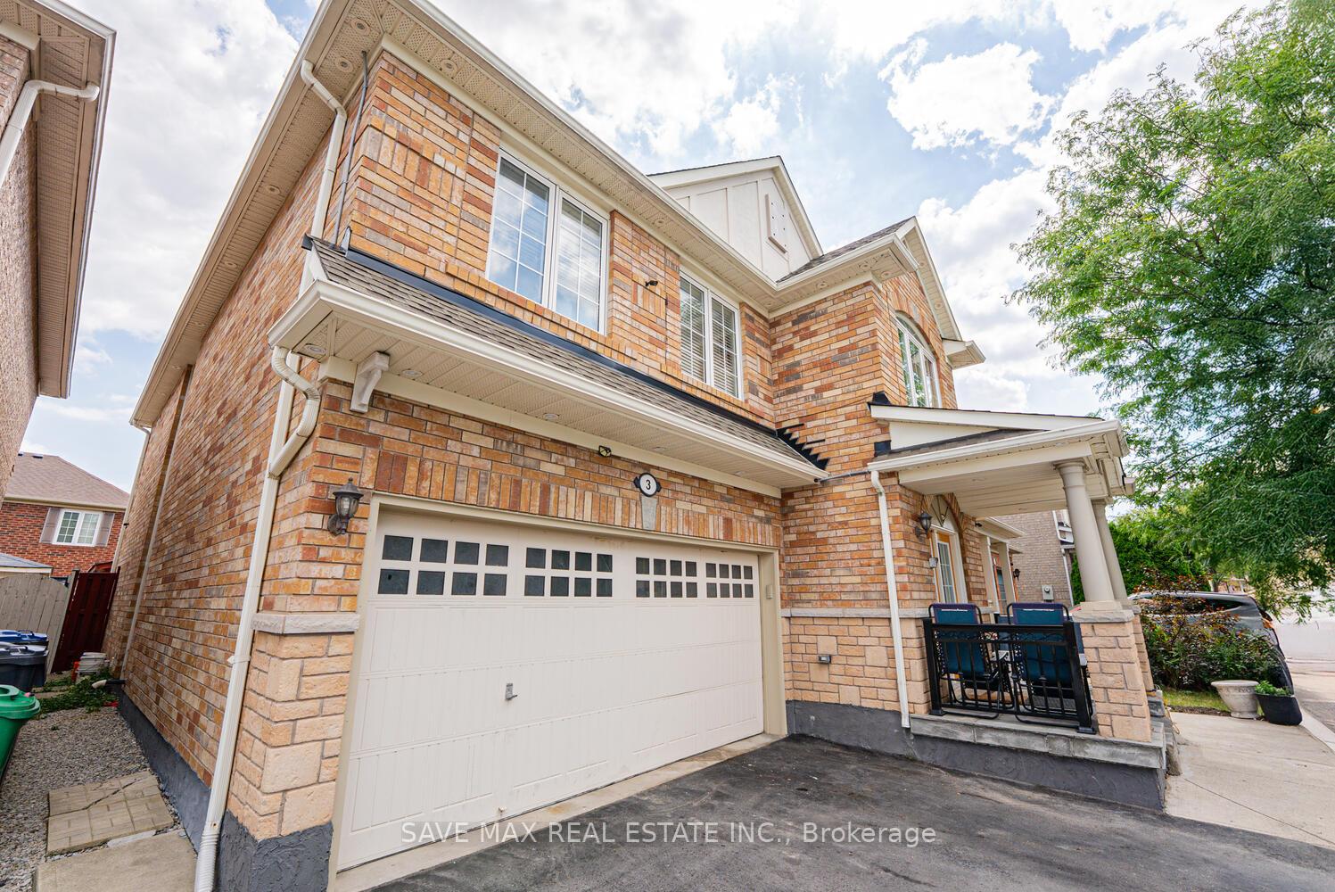 Front of 3 Gander Crescent