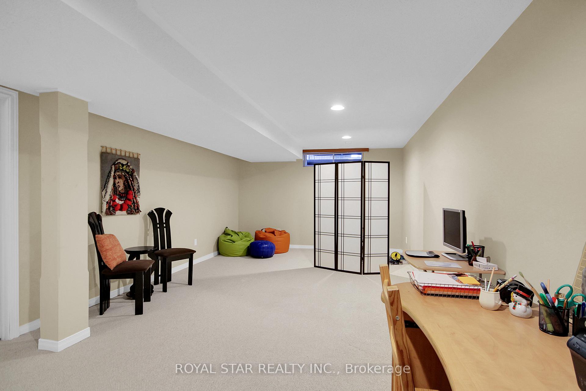 Photo 24 of 90 Longshire Circle, Ottawa, Barrhaven - Longfields — HOMEH