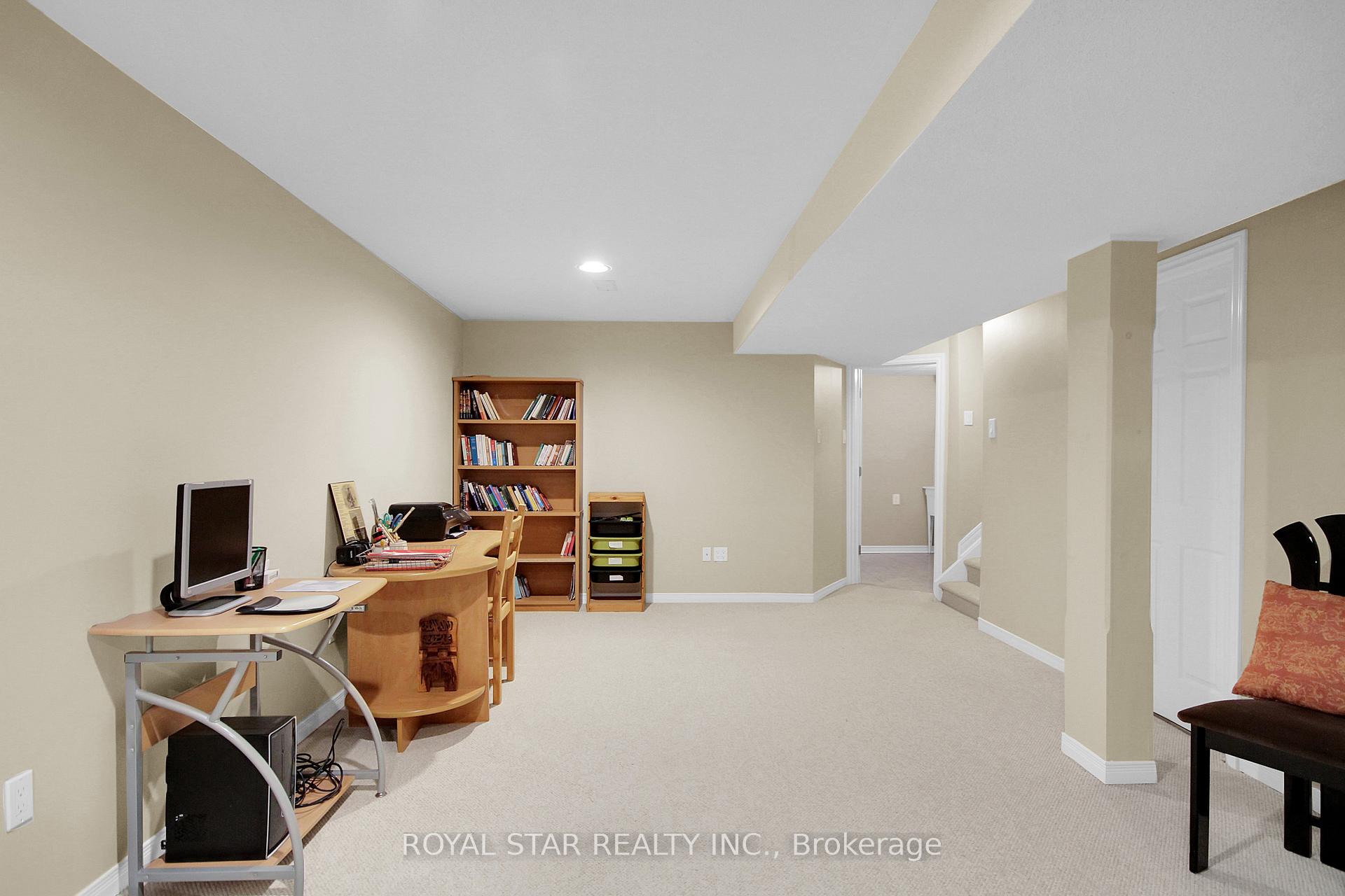 Photo 25 of 90 Longshire Circle, Ottawa, Barrhaven - Longfields — HOMEH