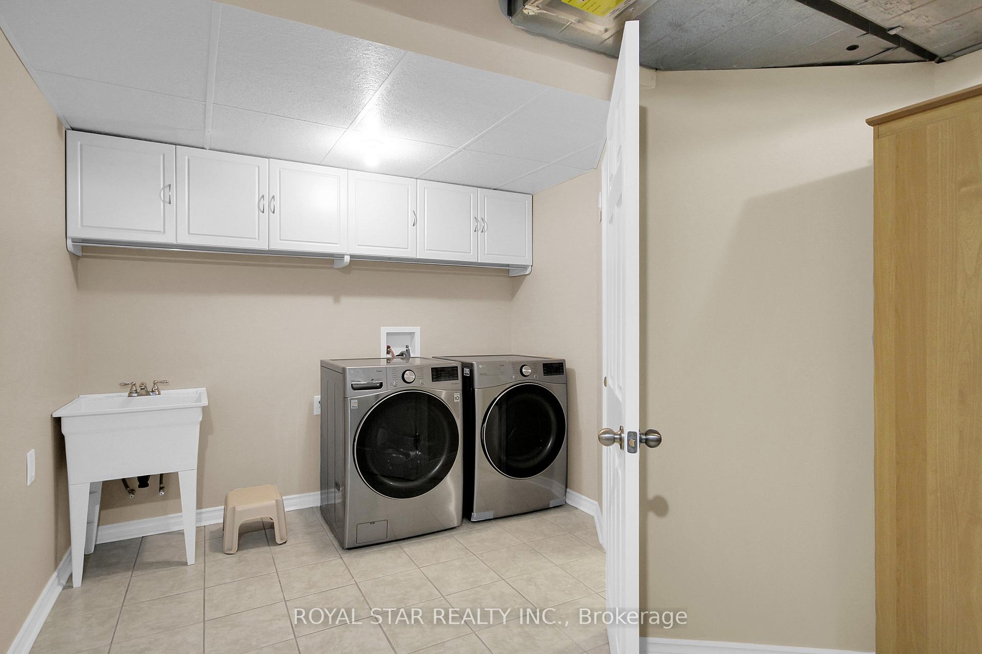 Photo 26 of 90 Longshire Circle, Ottawa, Barrhaven - Longfields — HOMEH