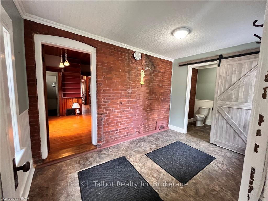 Photo 8 of 178 Gibbons Street, Goderich, Goderich (Town) — HOMEH