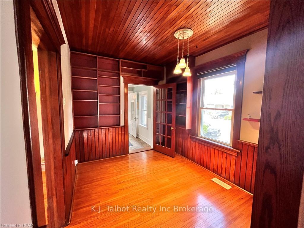 Photo 12 of 178 Gibbons Street, Goderich, Goderich (Town) — HOMEH