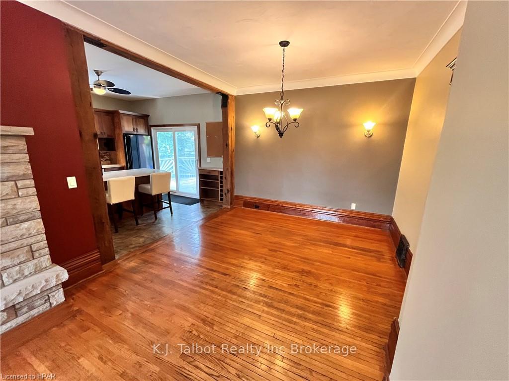 Photo 16 of 178 Gibbons Street, Goderich, Goderich (Town) — HOMEH