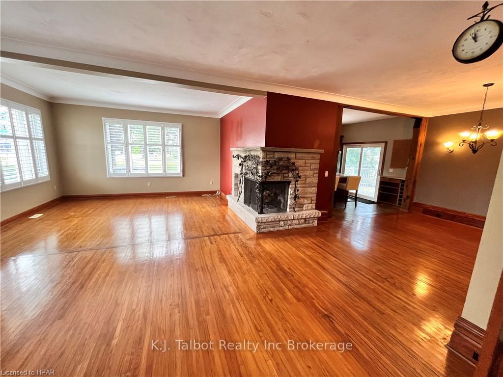Photo 21 of 178 Gibbons Street, Goderich, Goderich (Town) — HOMEH