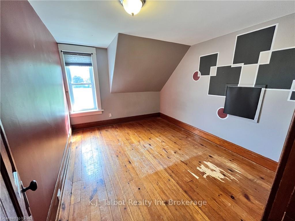 Photo 31 of 178 Gibbons Street, Goderich, Goderich (Town) — HOMEH