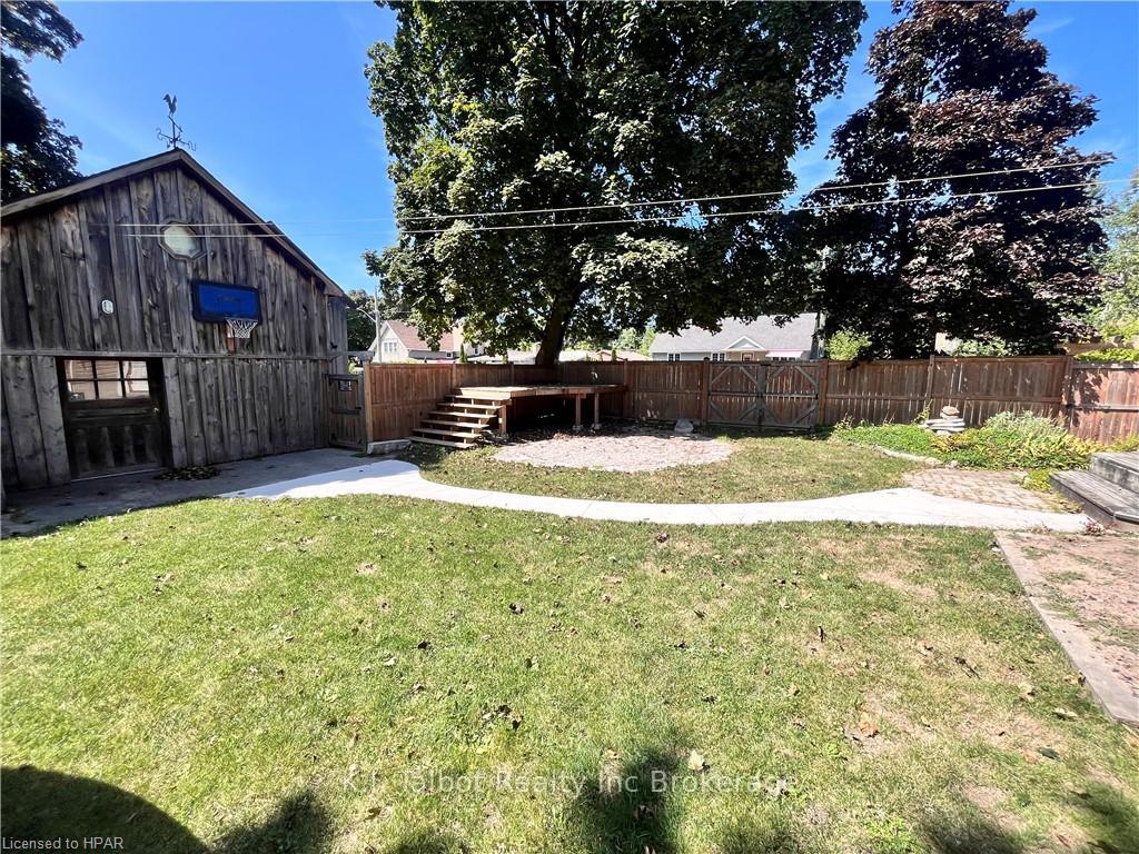Photo 48 of 178 Gibbons Street, Goderich, Goderich (Town) — HOMEH