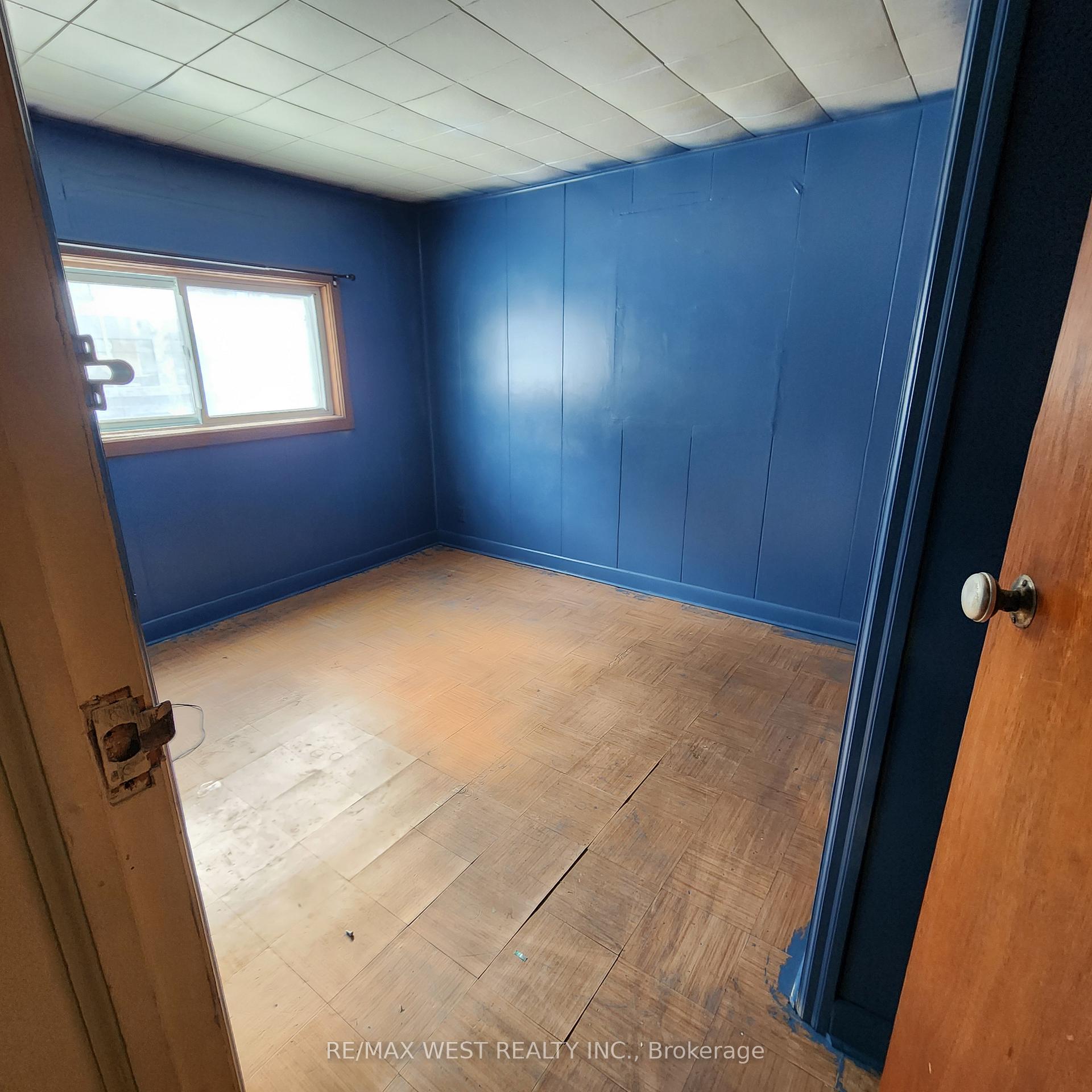 Photo 20 of 131 Station Street, Belleville, Belleville Ward — HOMEH