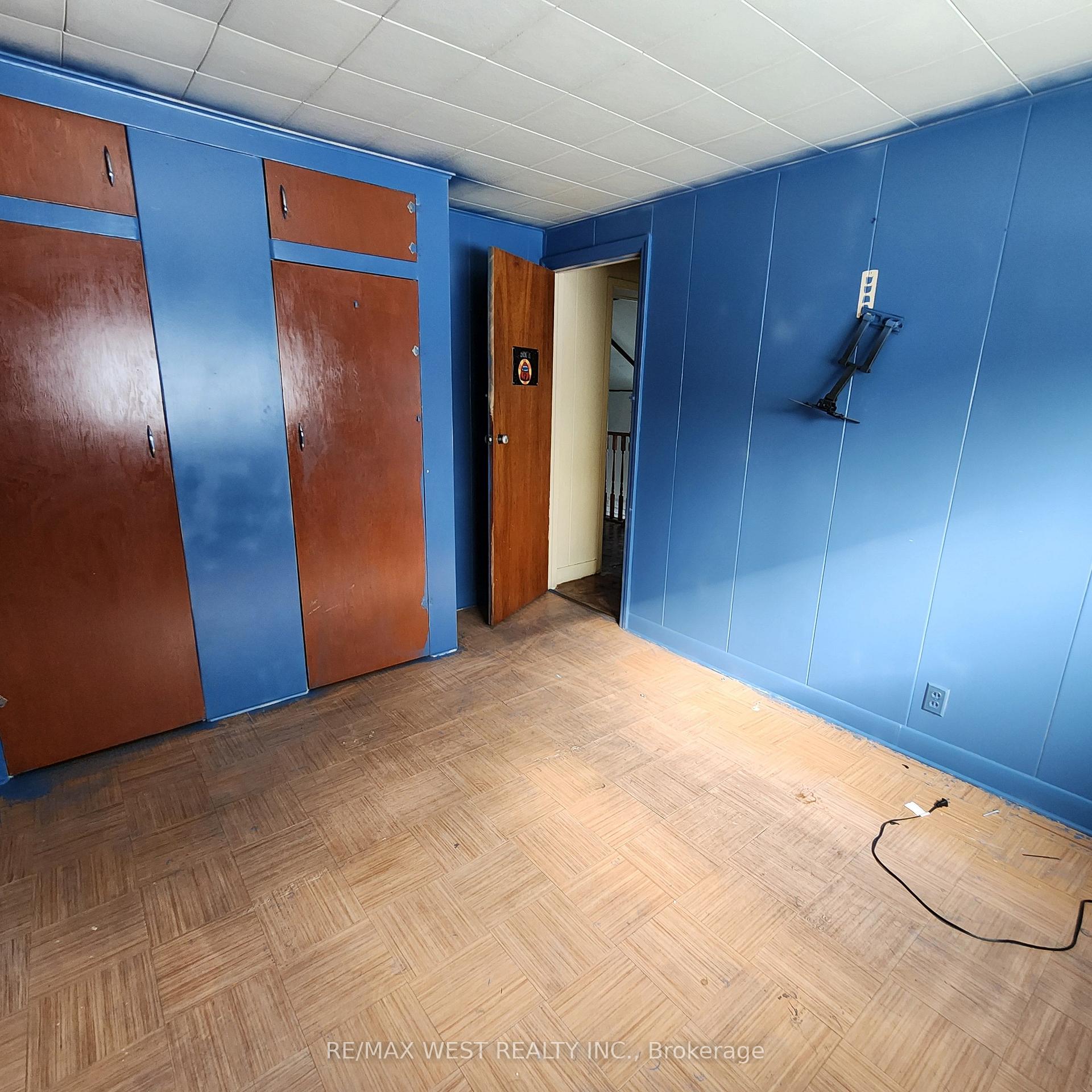 Photo 21 of 131 Station Street, Belleville, Belleville Ward — HOMEH