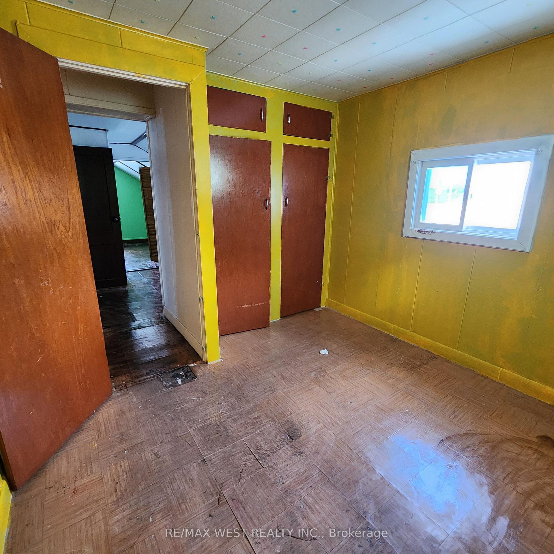 Photo 23 of 131 Station Street, Belleville, Belleville Ward — HOMEH