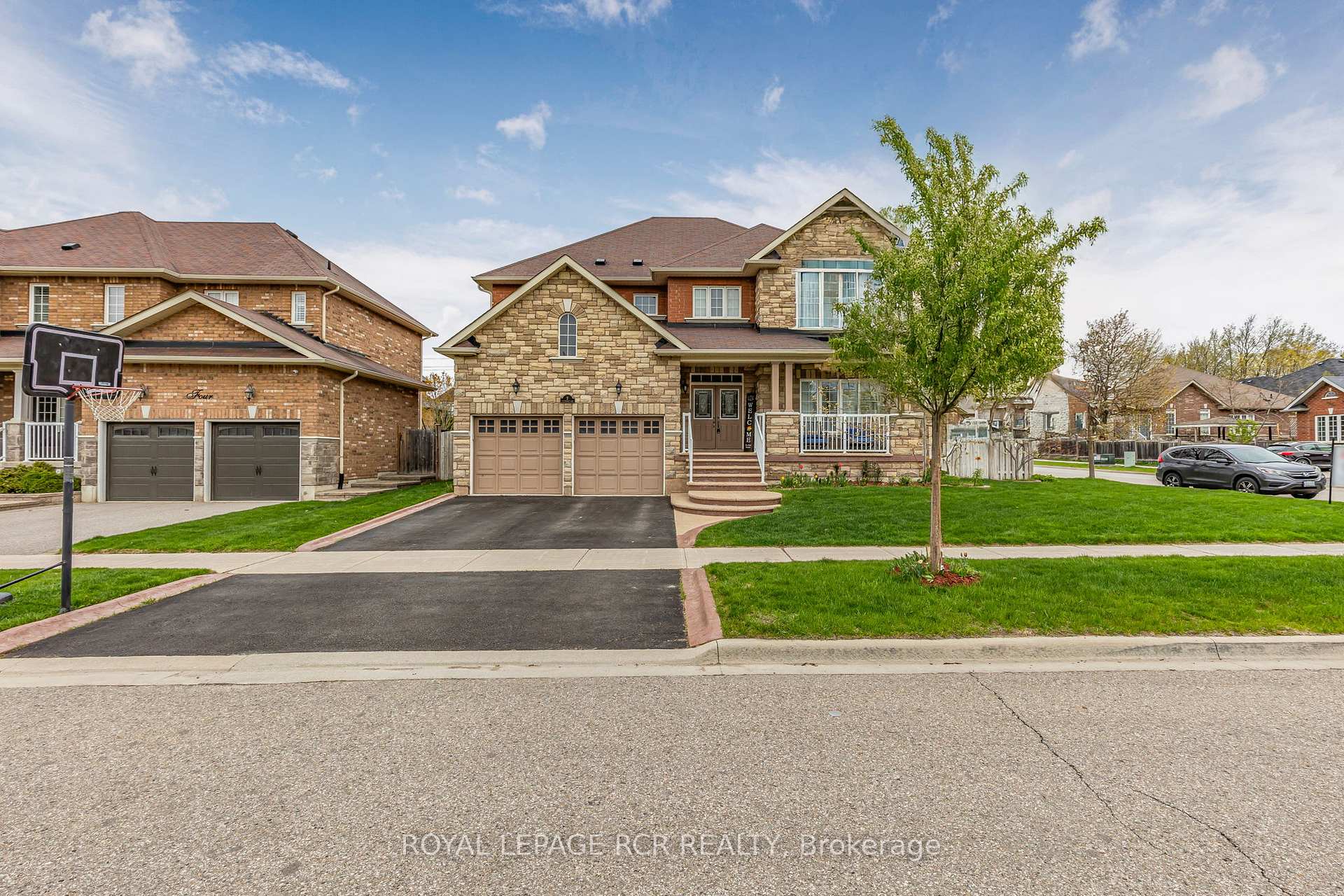 Photo 1 of 2 Littlebrook Lane, Caledon, Caledon East — HOMEH