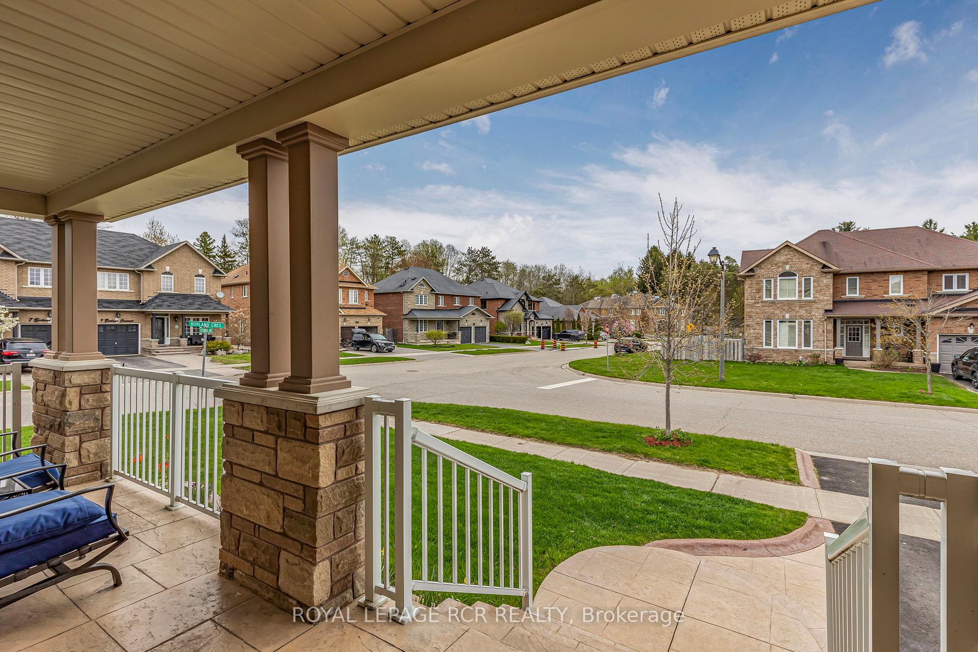 Photo 4 of 2 Littlebrook Lane, Caledon, Caledon East — HOMEH