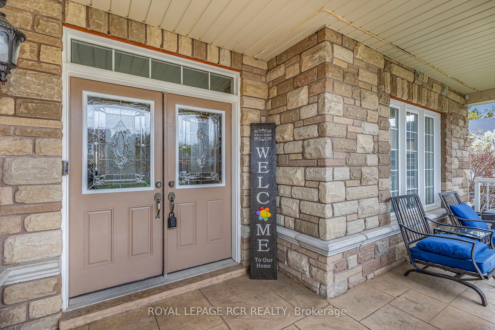 Photo 5 of 2 Littlebrook Lane, Caledon, Caledon East — HOMEH