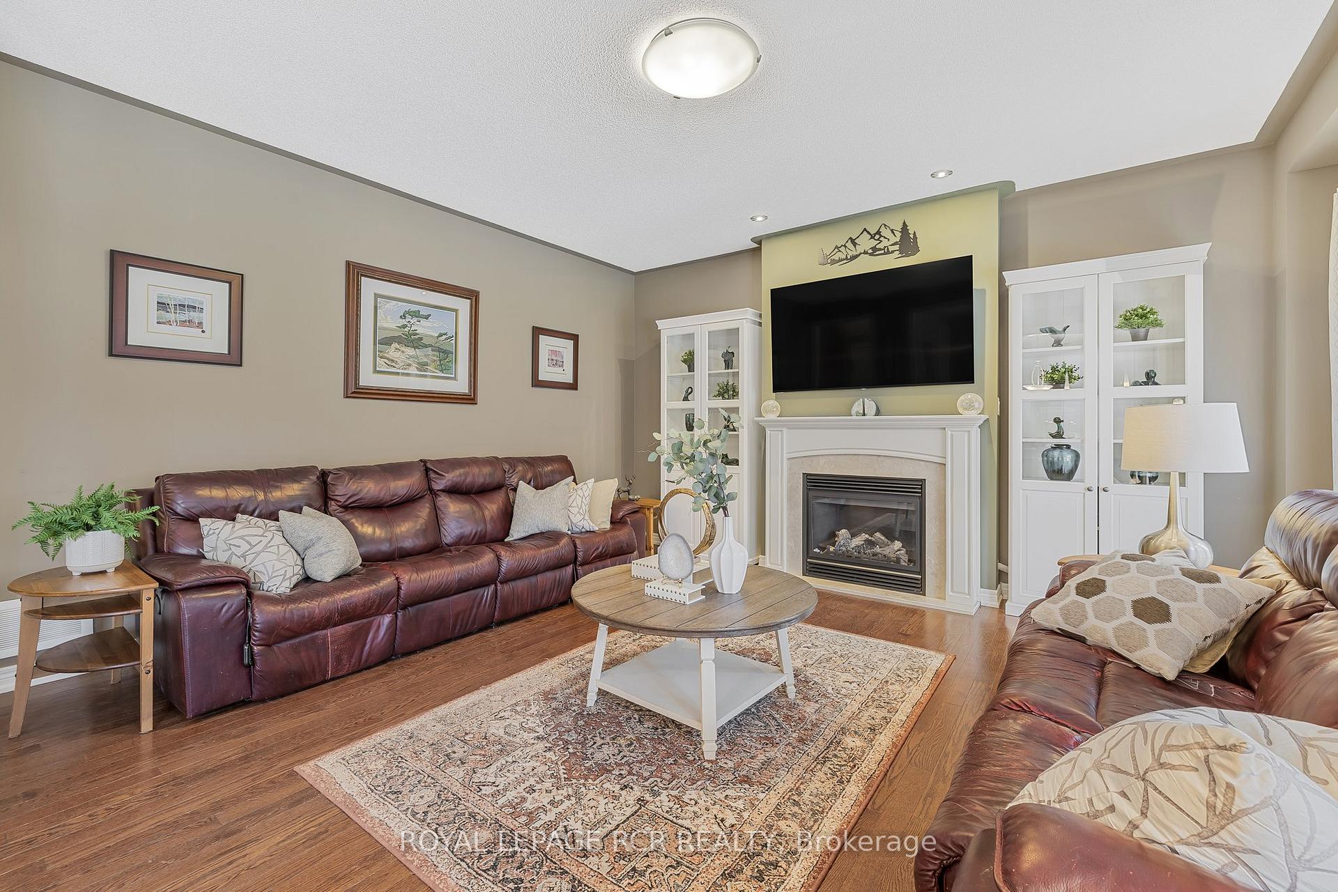 Photo 13 of 2 Littlebrook Lane, Caledon, Caledon East — HOMEH