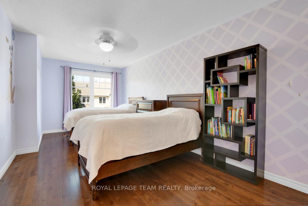 Photo 11 of 727 Hazelnut Crescent, Ottawa, Blossom Park/Kemp Park/Findlay Creek — HOMEH