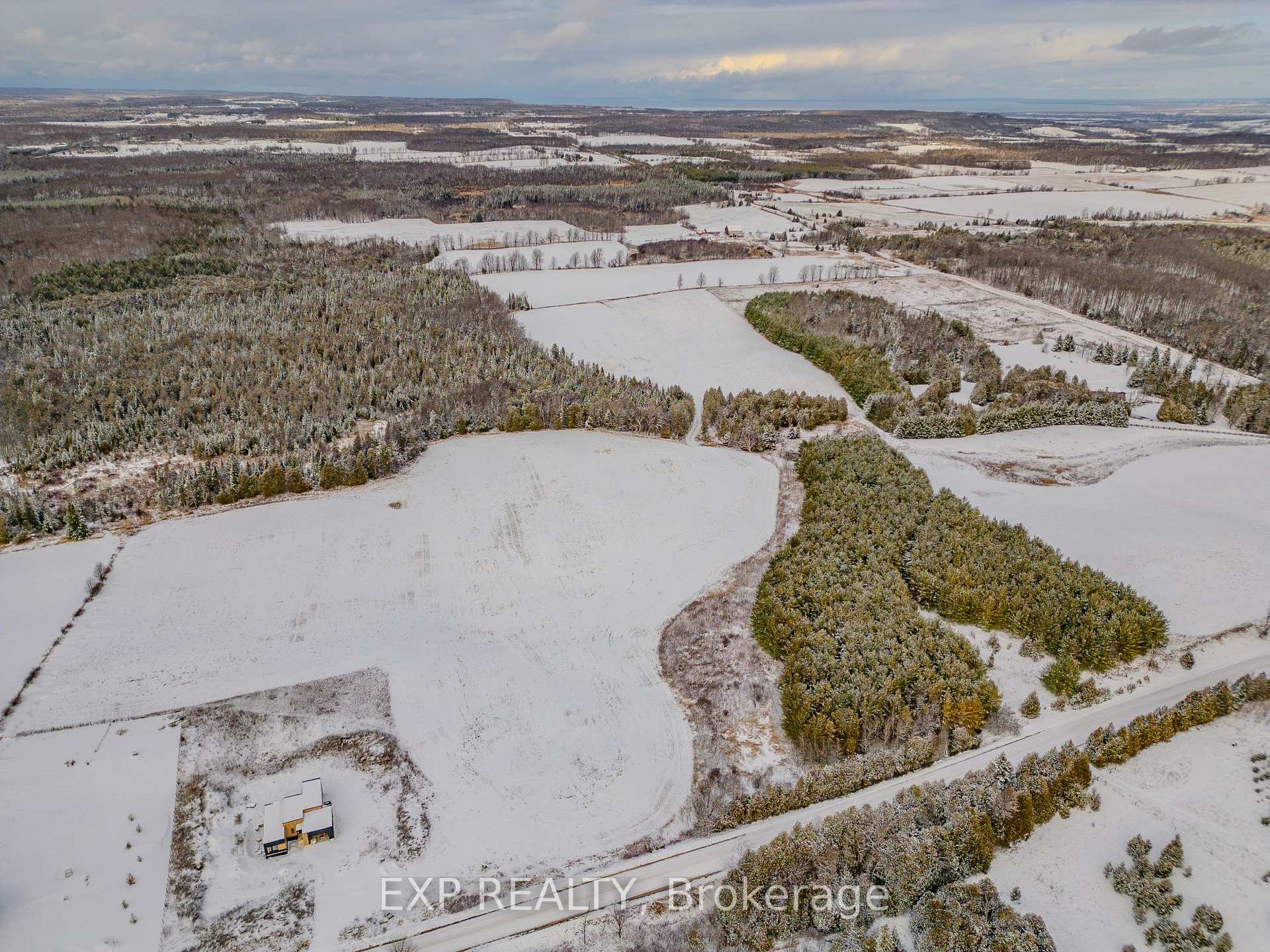 Photo 1 of 9678 67 Side Road, Clearview, Rural Clearview — HOMEH