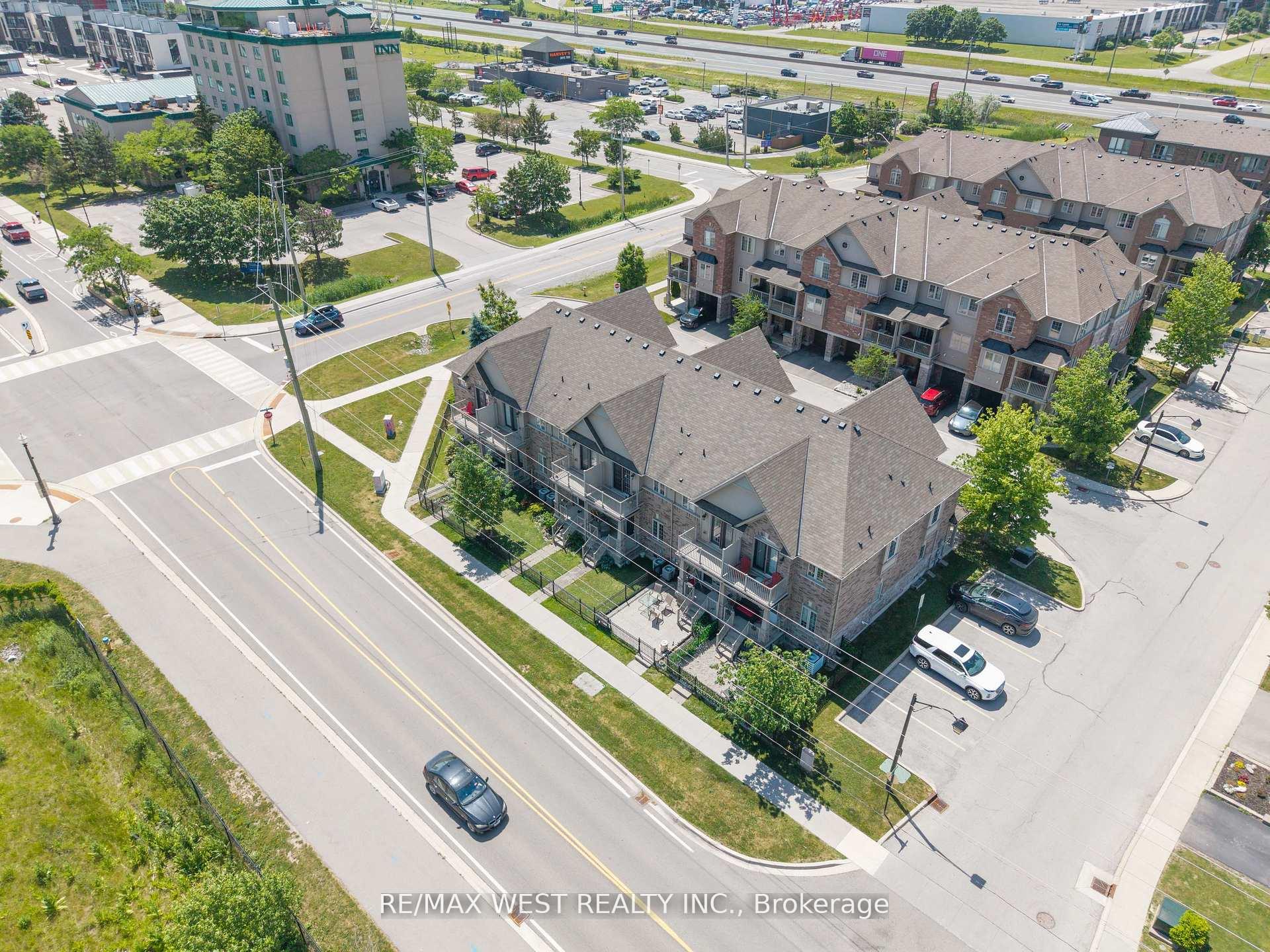 Photo 5 of Unit 14, 515 Winston Road, Grimsby, Grimsby Beach — HOMEH