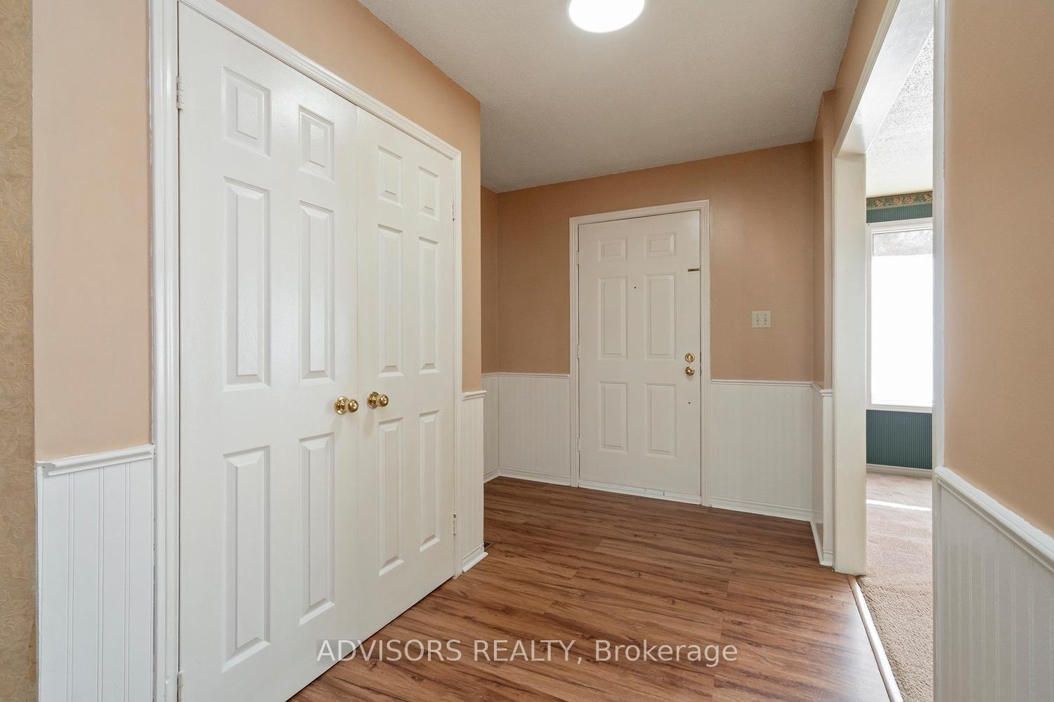 Photo 3 of 3428 Bristol Drive, Burlington, Palmer — HOMEH