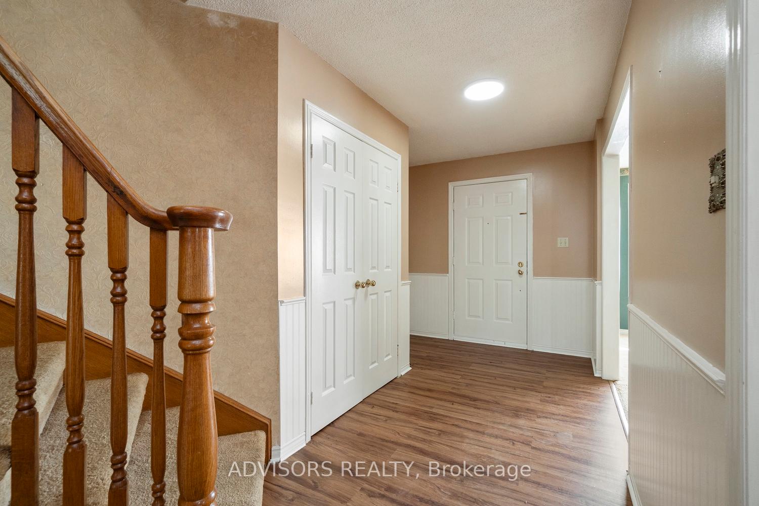 Photo 4 of 3428 Bristol Drive, Burlington, Palmer — HOMEH